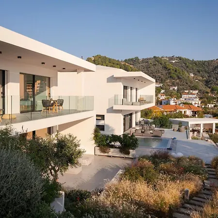 Luxury Skiathos *
